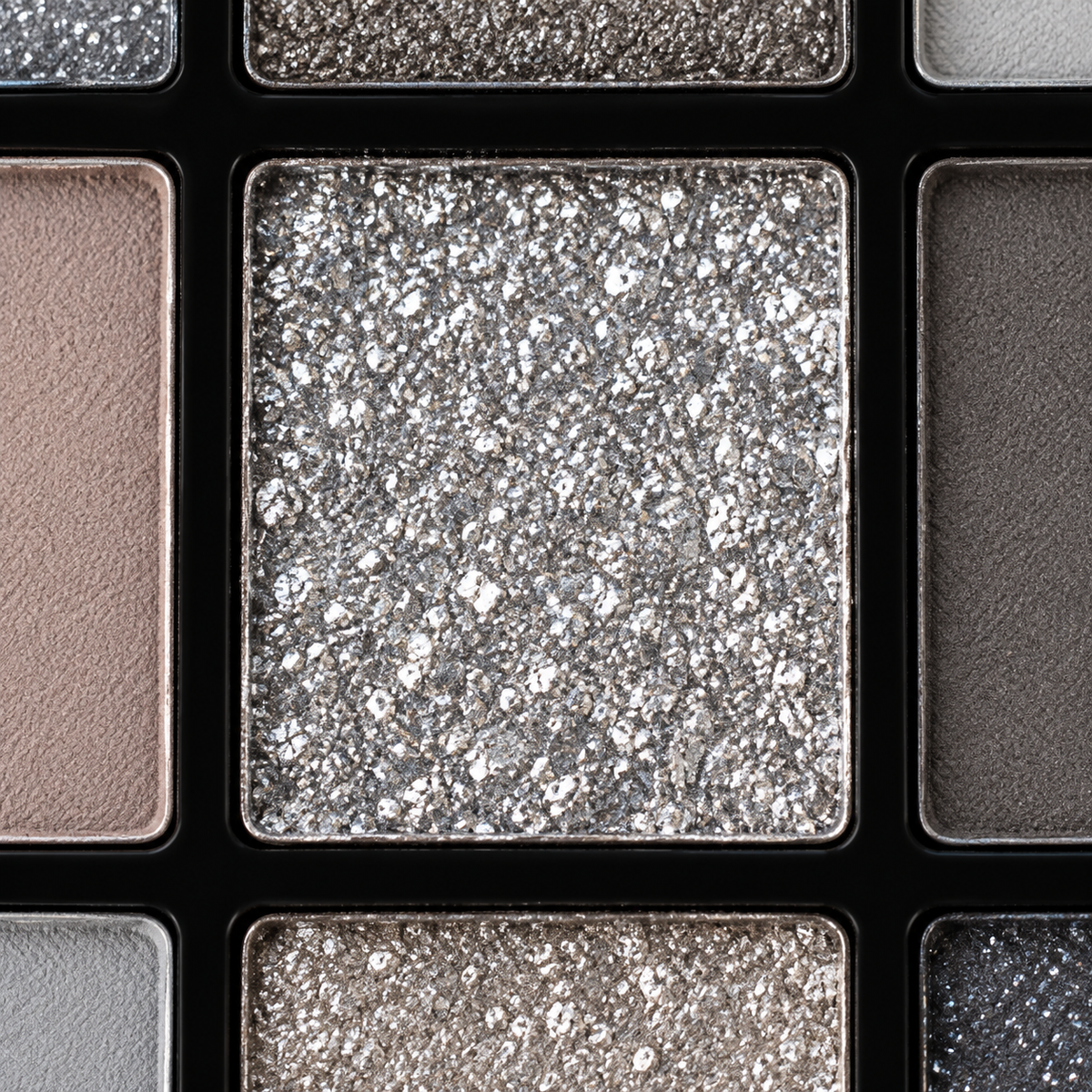 🏔️ Eyeshadow Palette | Makeup | Vanity | Her | Misty-Mountain Smoky Shade Collection